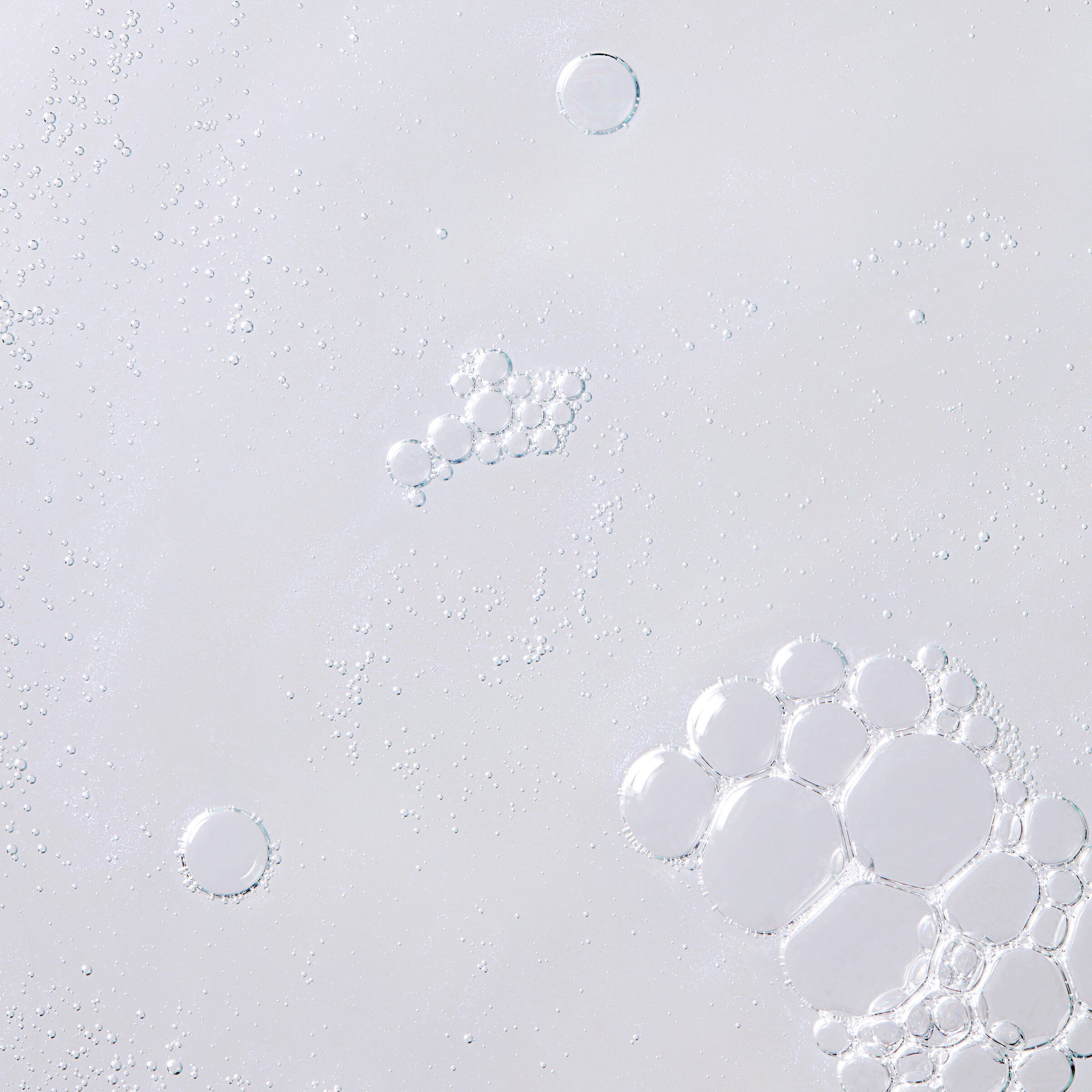 Clearly Corrective™ Brightening & Soothing Treatment Water - Apă tratament pentru luminozitate