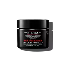 Un borcan de 50 ml de cremă hidratantă Kiehl's Age Defender pe un fundal alb.