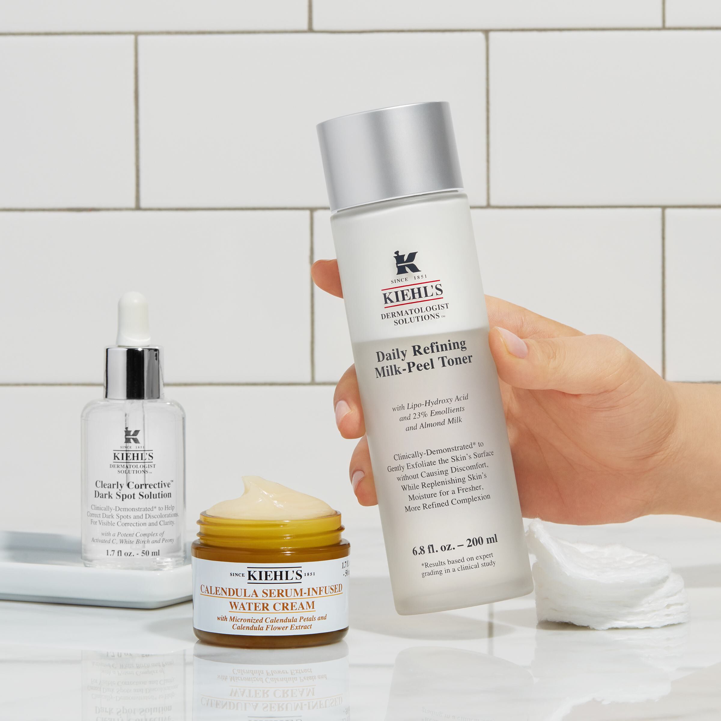 Daily Refining Milk-Peel Toner - Loțiune tonică pentru hidratare și exfoliere zilnică