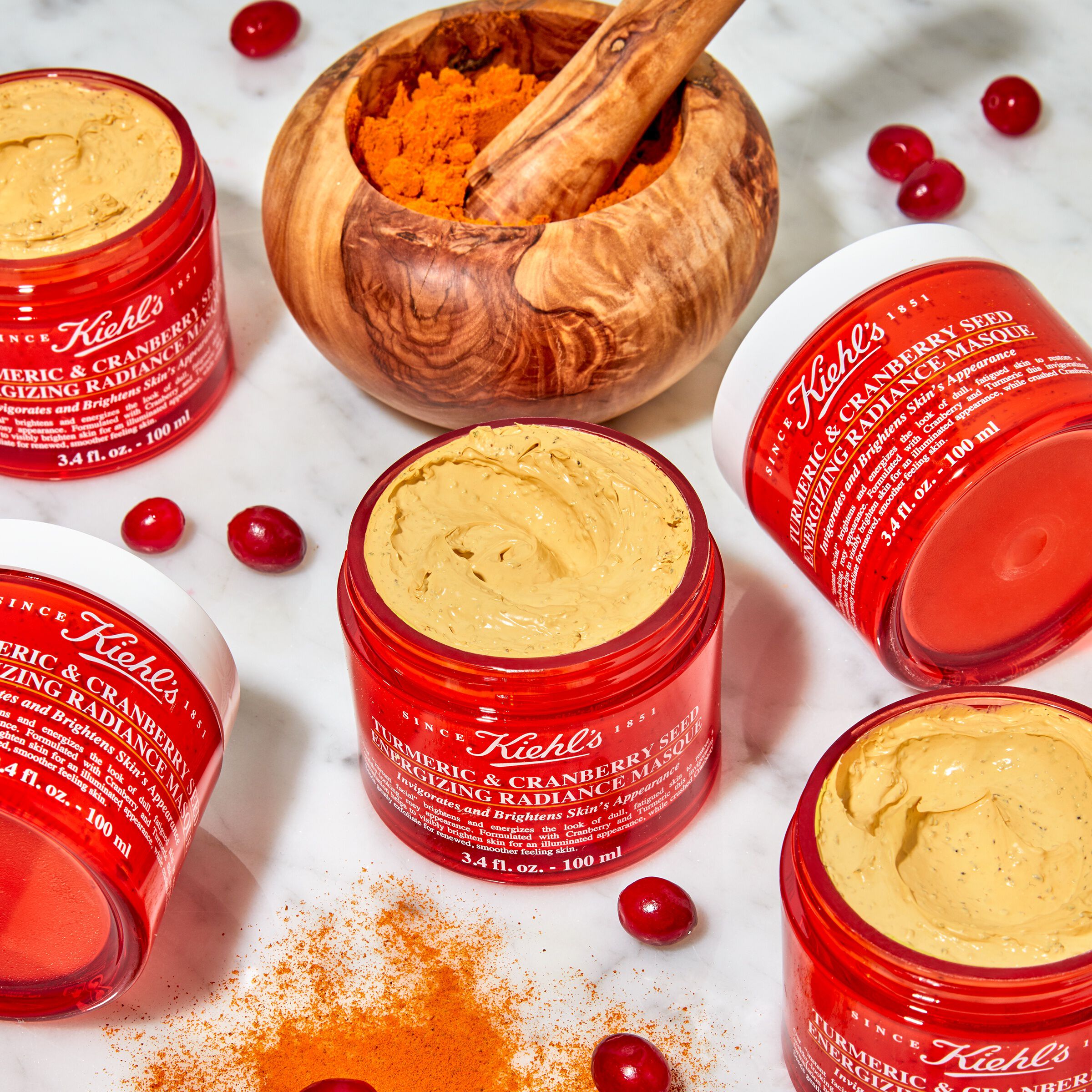 Turmeric & Cranberry Seed Energizing Radiance Mask - Mască pentru luminozitate și curățare