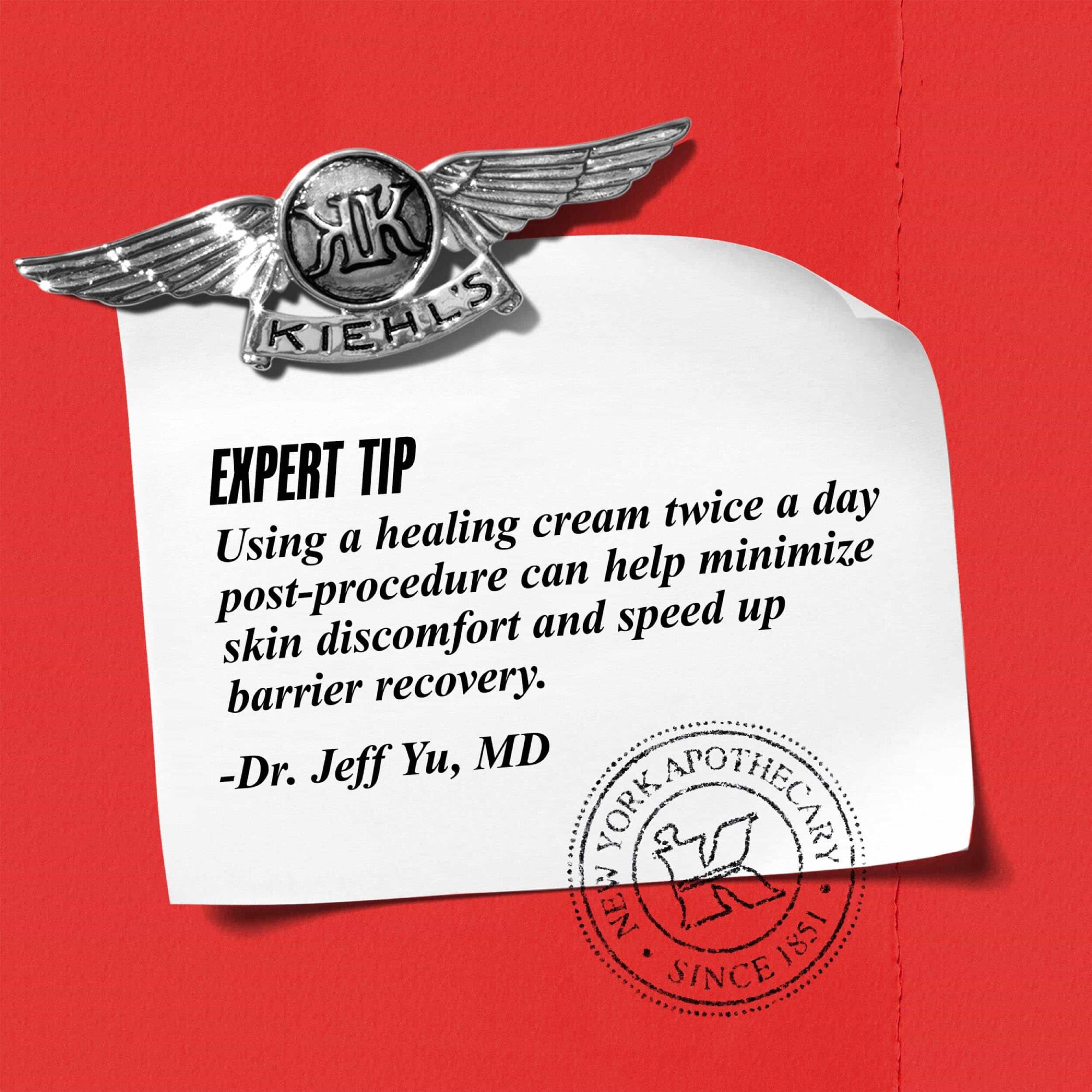 Sfat de la experți: Utilizarea unei creme reparatoare de două ori pe zi după procedură ajută la minimizarea disconfortului pielii și la accelerarea reparării barierei.