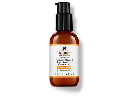 Flacon de ser Kiehl's cu concentrație de 12,5% vitamina C și acid hialuronic, destinat reducerii liniilor fine.