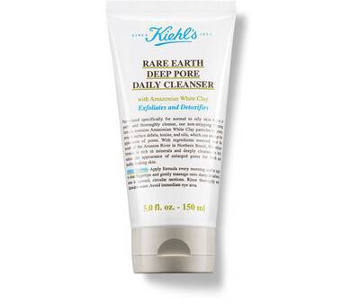Tub de cleanser Kiehl's Rare Earth Deep Pore, cu argilă albă din Amazonia, pentru exfoliere și detoxifiere.